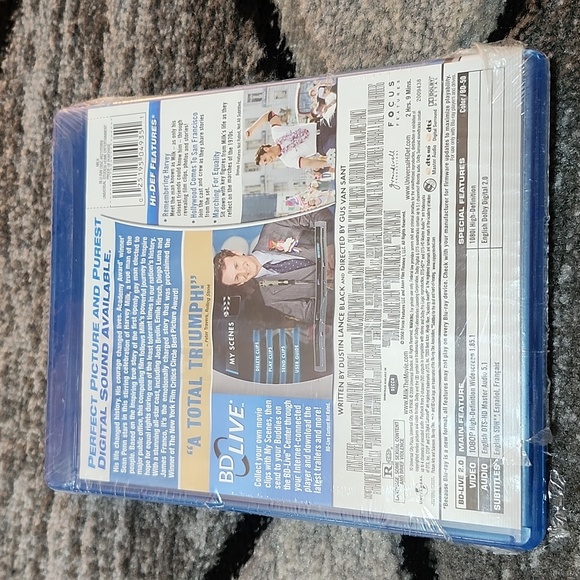 MILK BLU-RAY BASED ON THE TRUE STORY - Picture 2 of 7